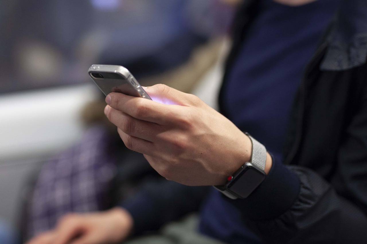 最新iPhone資訊速遞，掌握最新動態(tài)，一手掌握資訊