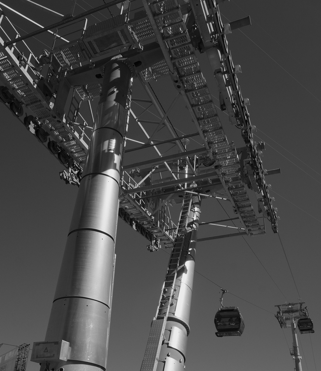 英德企業(yè)重塑架構(gòu)，最新人事變動及未來展望