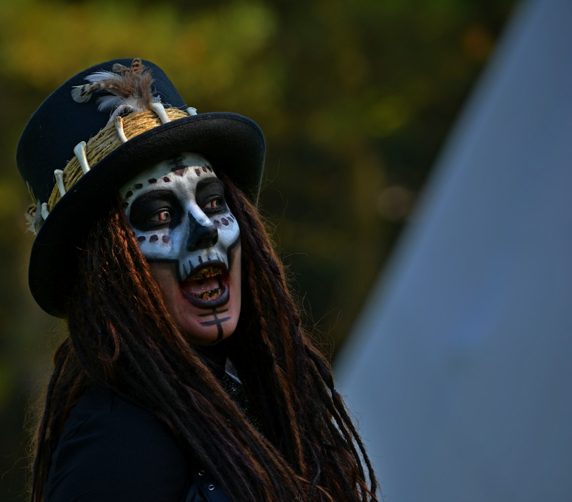 戰(zhàn)火中的芭蕾舞者，演員陣容與角色深度解析